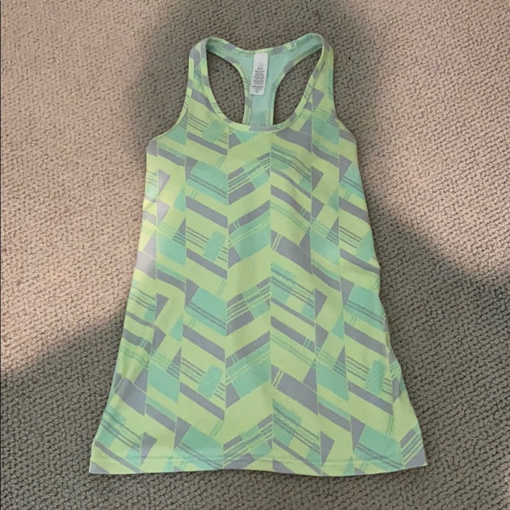 lime green ivivva tank top